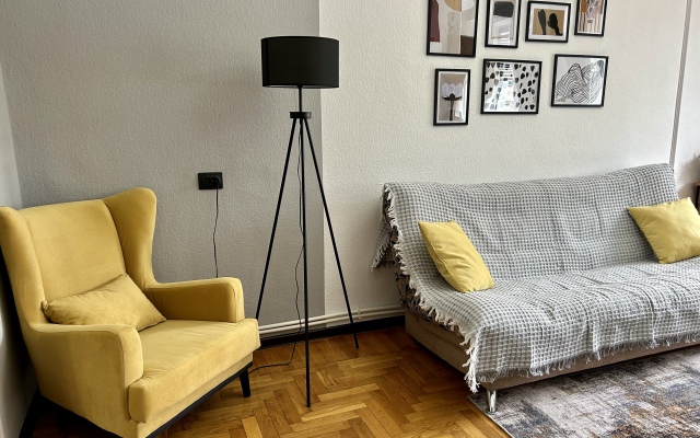 Na Ulitse Lenina 5v Flat