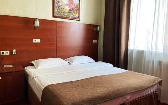 Lazurny bereg Hotel