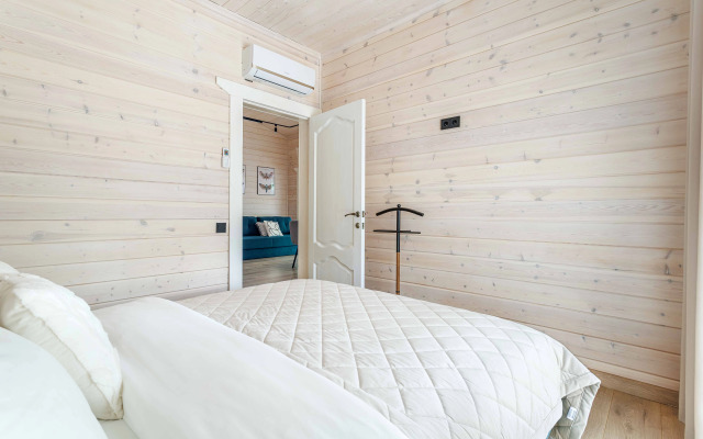 Dom V Lesu Private house
