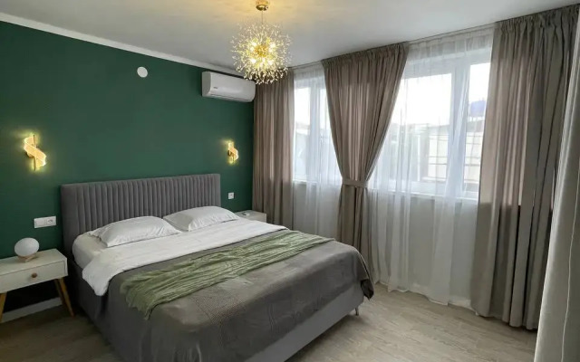 Solomia Guest House