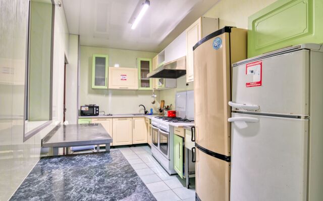 Vosmoe Nebo Hotel