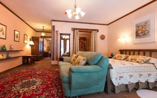 Tayozhnye Dachi Chalet Boutique-hotel