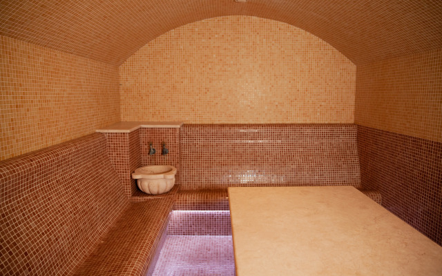 Klub Zagorodnogo Otdyha Usad'ba Familia Hotel