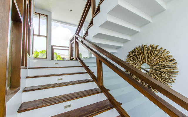 Wonderful 4BR villa 50 meters to the beach Canggu
