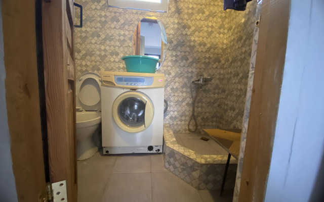 Solomon Guest House