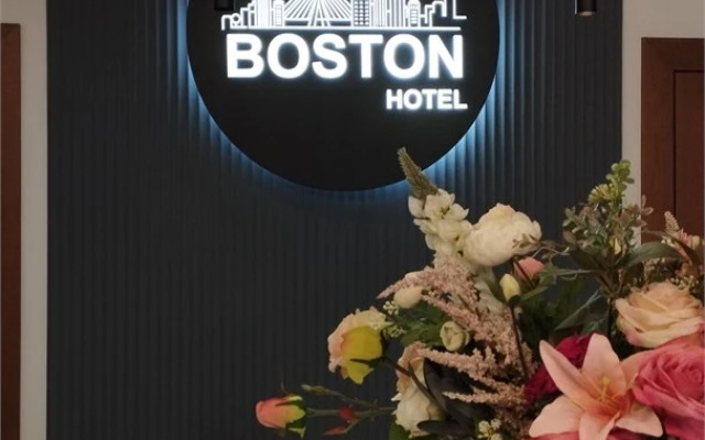 Отель Club Hotel Boston
