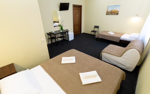Mini Hotel Kashirskiy - Hostel