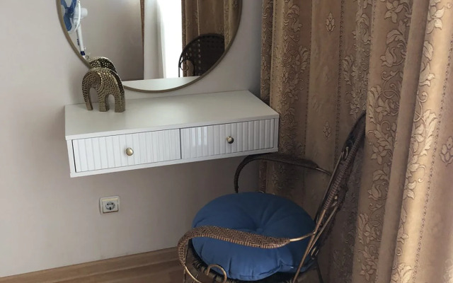 Квартира на  Эпроновской 1