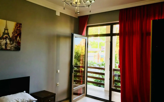 Na Ardzinba 240 Guest House