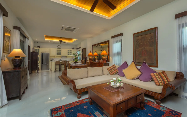 Вилла LETI 3BR, 22 meters Pool, Naiharn Beach