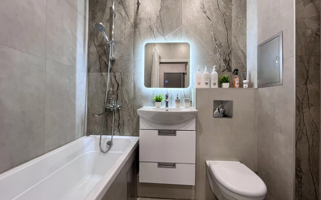 Квартира Стильная Квартира-студия с Кондиционером Возле Аэропорта