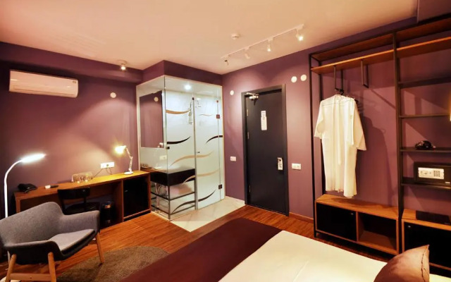 Elle Boutique Hotel
