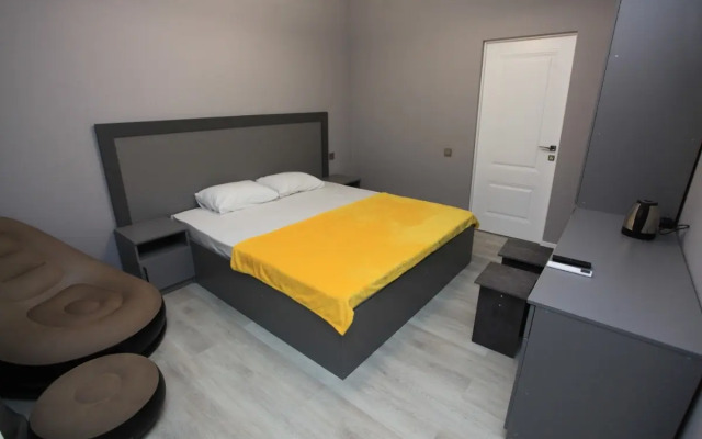 Sedymoye Nebo Guest House