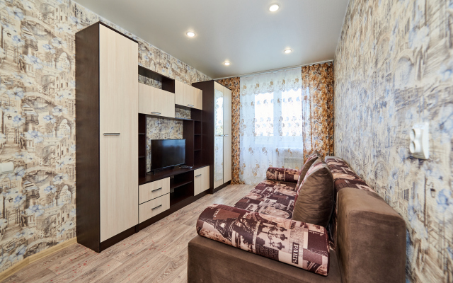 Апартаменты Sutki VIP Краснова 40