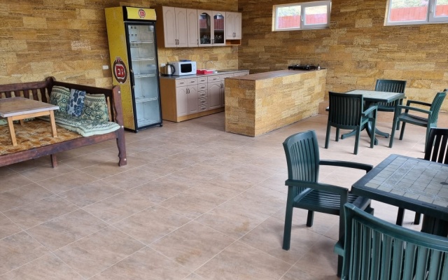 Fora Guest House