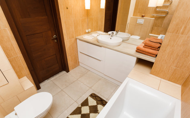 Апартаменты Stepanenkov Евродвухкомнатные у центрального стадиона