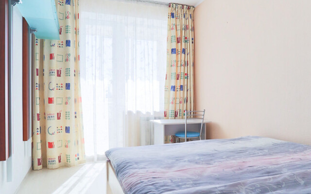 4-komnatnye HomeApart Storozhovskaya, 8 Apartments