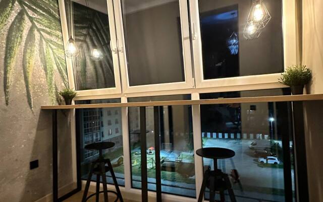 Dizaynerskaya na Zapadnom plyazhe Flat