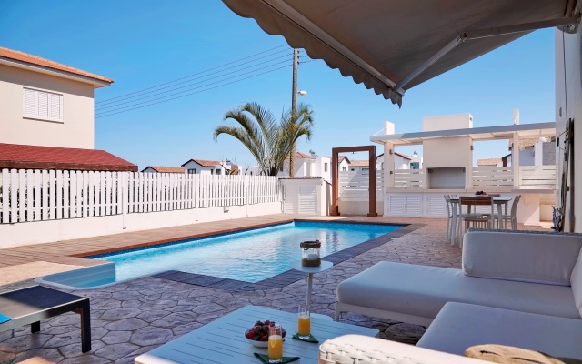 Velomar Luxury Home | 3 Bedrooms Villa