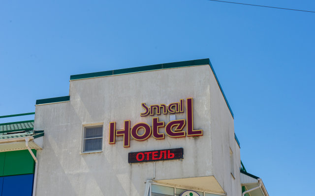 Отель Small Hotel