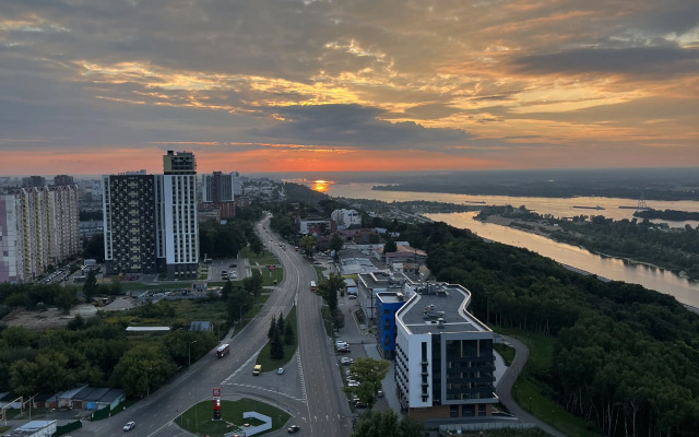 S prekrasnym vidom na Volgu Flat