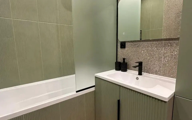 Квартира Уютная Евродвушка Рядом с Центром Города