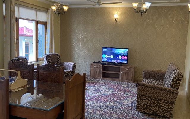 Shalimar Heights Hotel