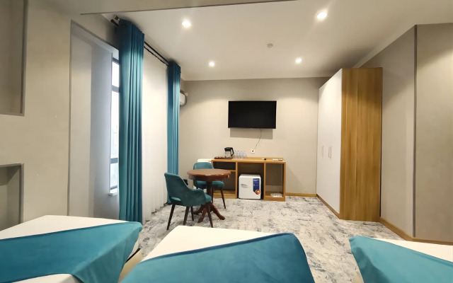 Отель Blue Shore International