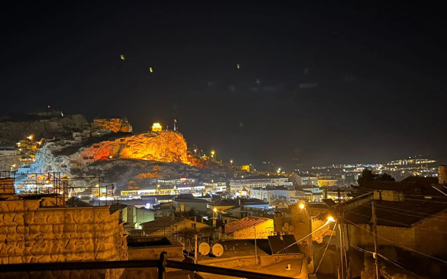 Zumrut Anka Cave Hotel