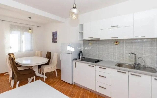 Luna PortoNovi Apartments