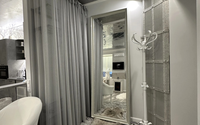 Квартира Дизайнерская двухкомнатная на Арбате PKRP