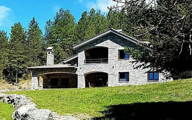 Chalet Myrtis Villa