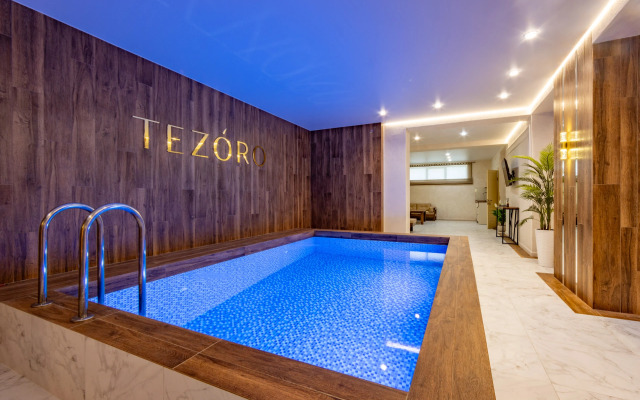 Tezoro Guest House