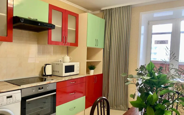Квартира ApartHause рядом с ТРЦ Радуга-парк