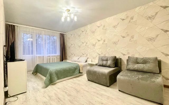 Апартаменты Апрель на ул. Великанова