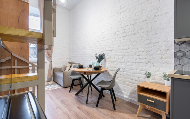 Komfortnaya Studiya Vozle Naberezhnoy Fontanki Flat