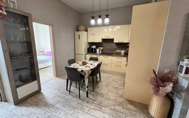 Yevrotreshka V Istoricheskom Tsentre Adlera Flat