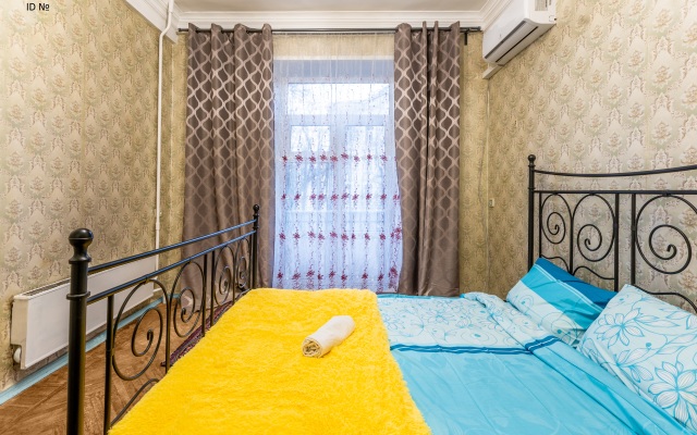 2 Rooms Apartments Smolenskaya-Sennaya Ploshad'