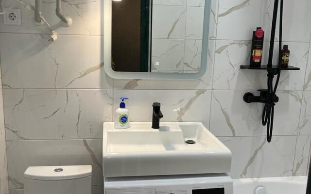 Квартира 2 Исаева 4