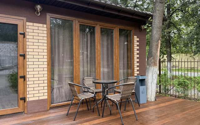 Бунгало 20 Дворик Друзей