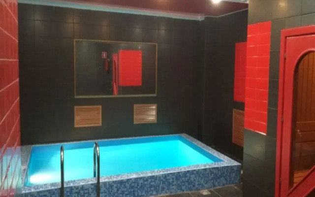 Hotel Gostinitsa Loran