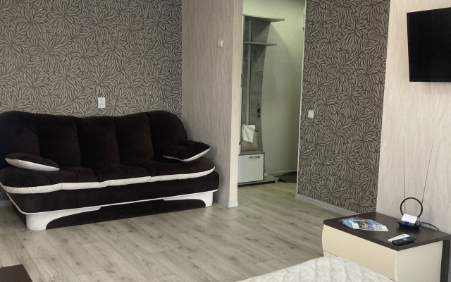 Na Ploschadi Lenina Apartments