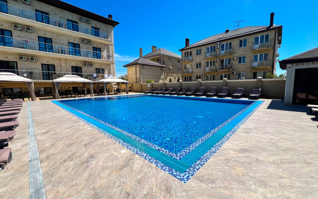 Granada Hotel