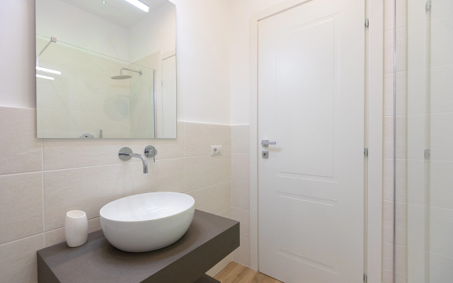 Апартаменты Colosseum - Three-Bedroom Apartment