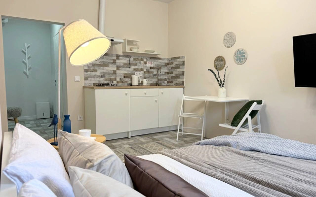 Komfortnaya Studiya vozle Morya na Tsokolnom Etazhe Flat