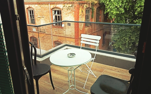Loren Hotel & Suites