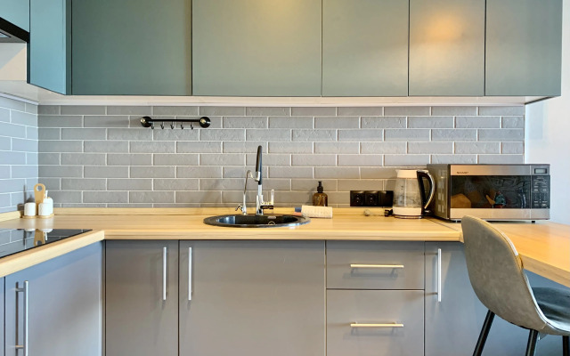 Fox Homes Studio Apartment with Panoramic View of the Northern Dam