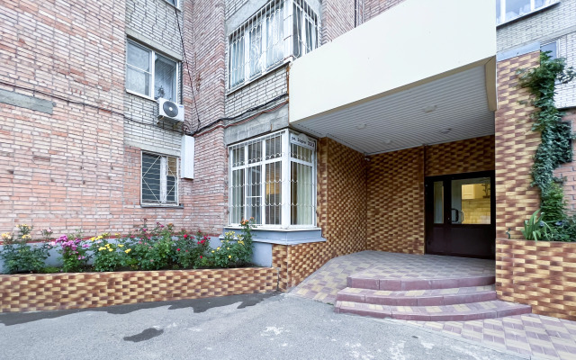 Semeynaya na Zorge Flat