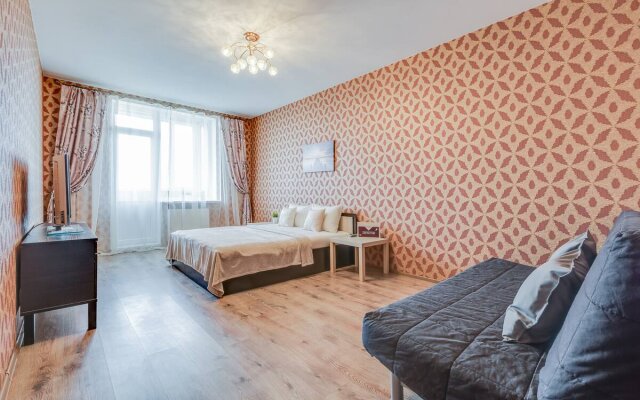 Dve Podushki prostornye U parka 300-letiia Sankt-Peterburga Apartments