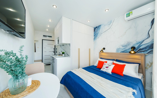 Апартаменты 131 с дизайнерским ремонтом в ЖК Кислород